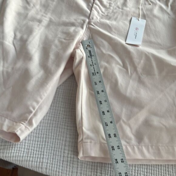 AG Adriano Goldschmied Canyon Shorts Mens Size 40 Pale Pink Chino - Picture 4 of 8